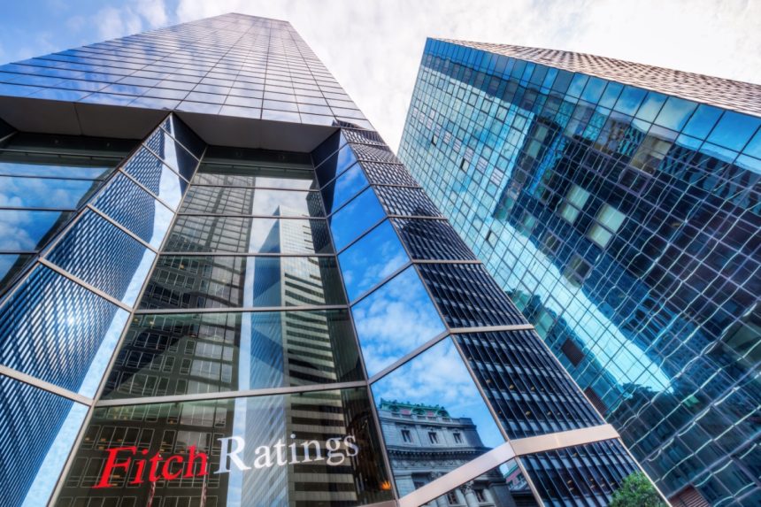 fitch-alza-il-giudizio-sull’italia:-rating-a-bbb+