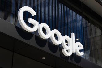 google-riceve-maxi-multa-ue-da-890-milioni