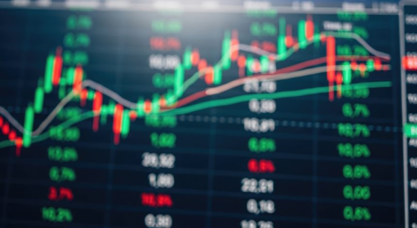 milano-positiva-con-banche-in-evidenza
