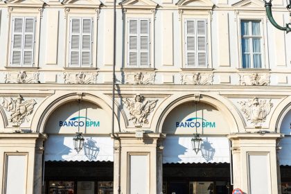 mps-due-settimane-per-un'alternativa-all’offerta-intesa