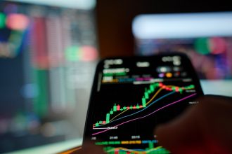 positive-close-for-european-markets-amid-ai-and-energy-gains